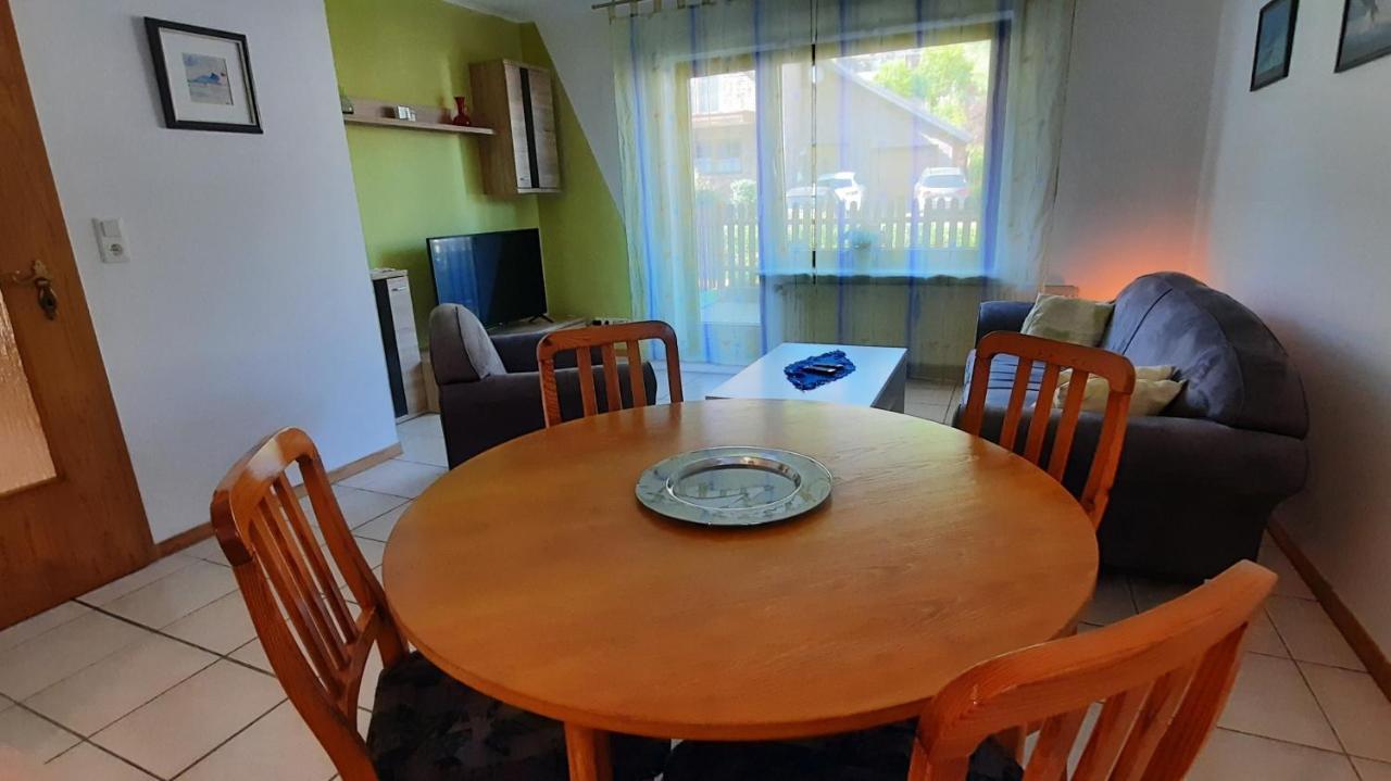 Ferienwohnung Bausenbergblick Niederzissen Bagian luar foto
