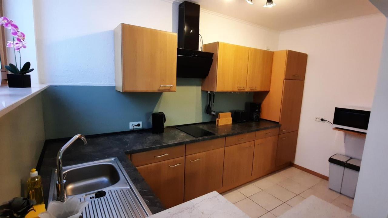 Ferienwohnung Bausenbergblick Niederzissen Bagian luar foto